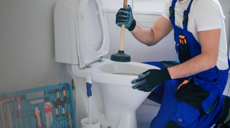 sewer line plumber in Hampton, NH